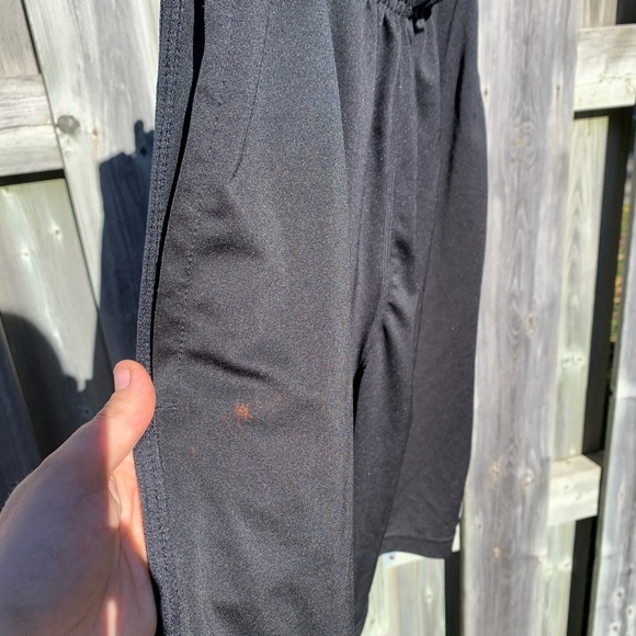 Nike shorts - Picture 2 of 2